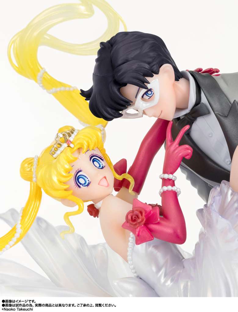 Sailor Moon Usagi ＆ Tuxedo Mask Moonlight Glow Ed Figuarts Zero Chouette