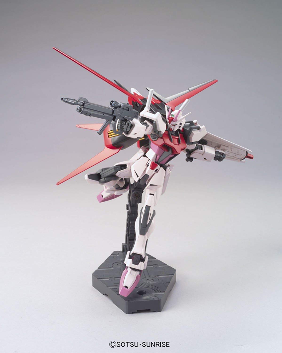 Strike Rouge HGCE by Bandai