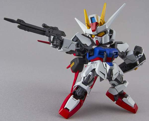 SD Gundam EX-Standard Aile Strike Bandai