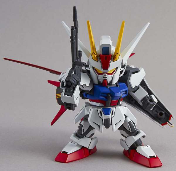 SD Gundam EX-Standard Aile Strike Bandai