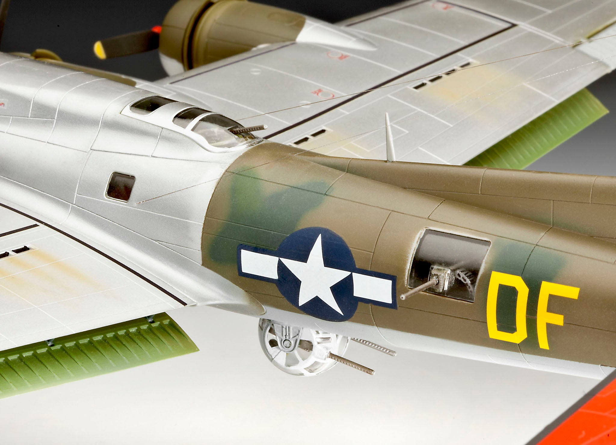 B-17G Flying Fortress Revell