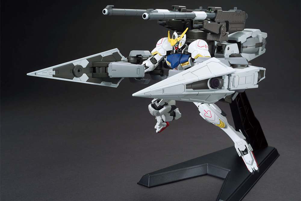 Gundam Barbatos & Long Distance Transport Booster Kutan San Model Bandai