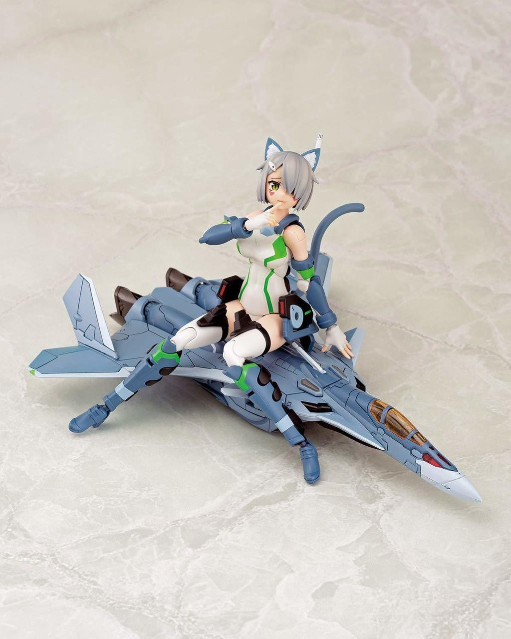 Macross Frontier V.F.G. Action Figure Delta VF-31A Kairos 21