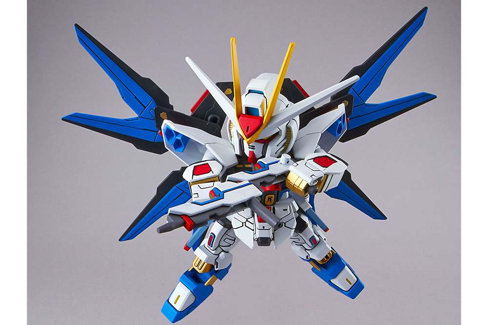 SD Gundam Strike Freedom EX STD 006 Bandai