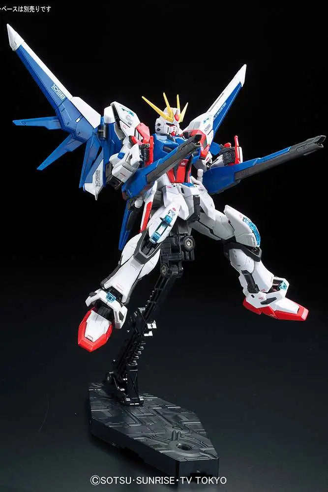 Real Grade GAT-X105B/FP Build Strike Gundam Full Package Bandai