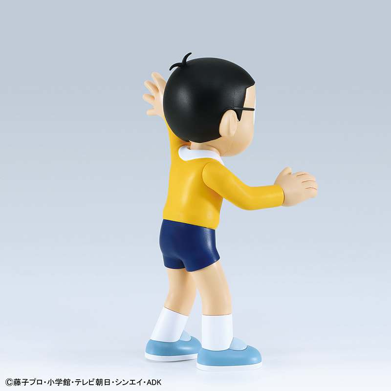 Figure Rise Doraemon time machine Bandai