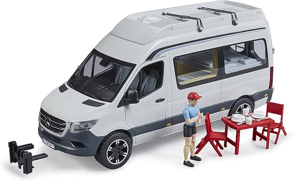 Bruder 02672 - Camper Mercedes Benz Sprinter con autista, set giocattolo da campeggio con tavolo e stoviglie