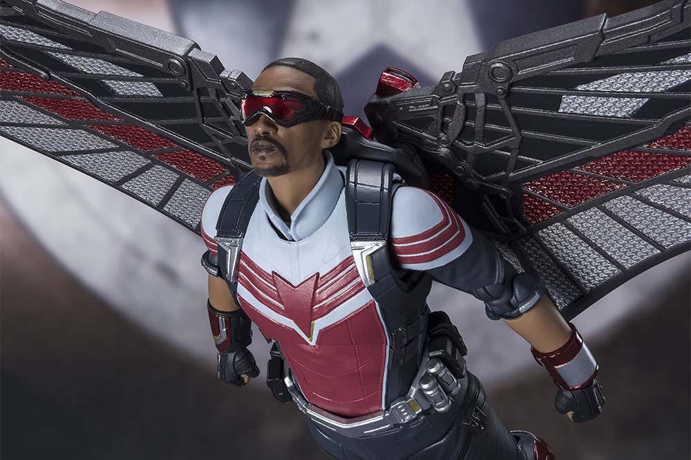 Falcon and Winter Soldier Falcon S.H. Figuarts