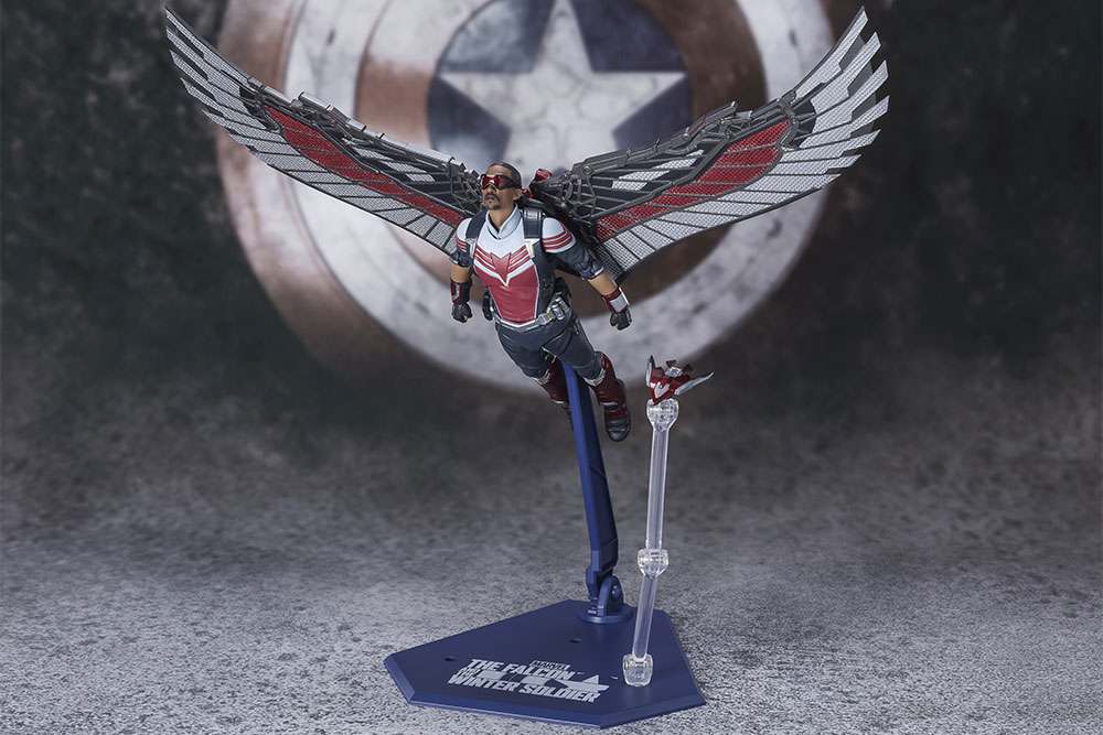 Falcon and Winter Soldier Falcon S.H. Figuarts