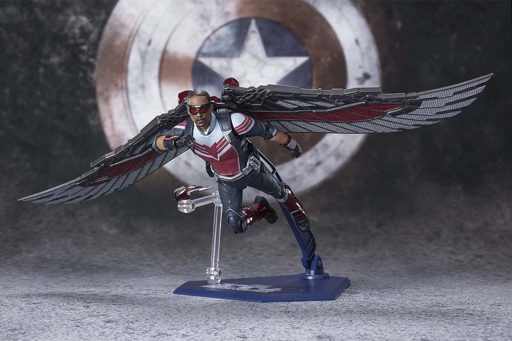Falcon and Winter Soldier Falcon S.H. Figuarts