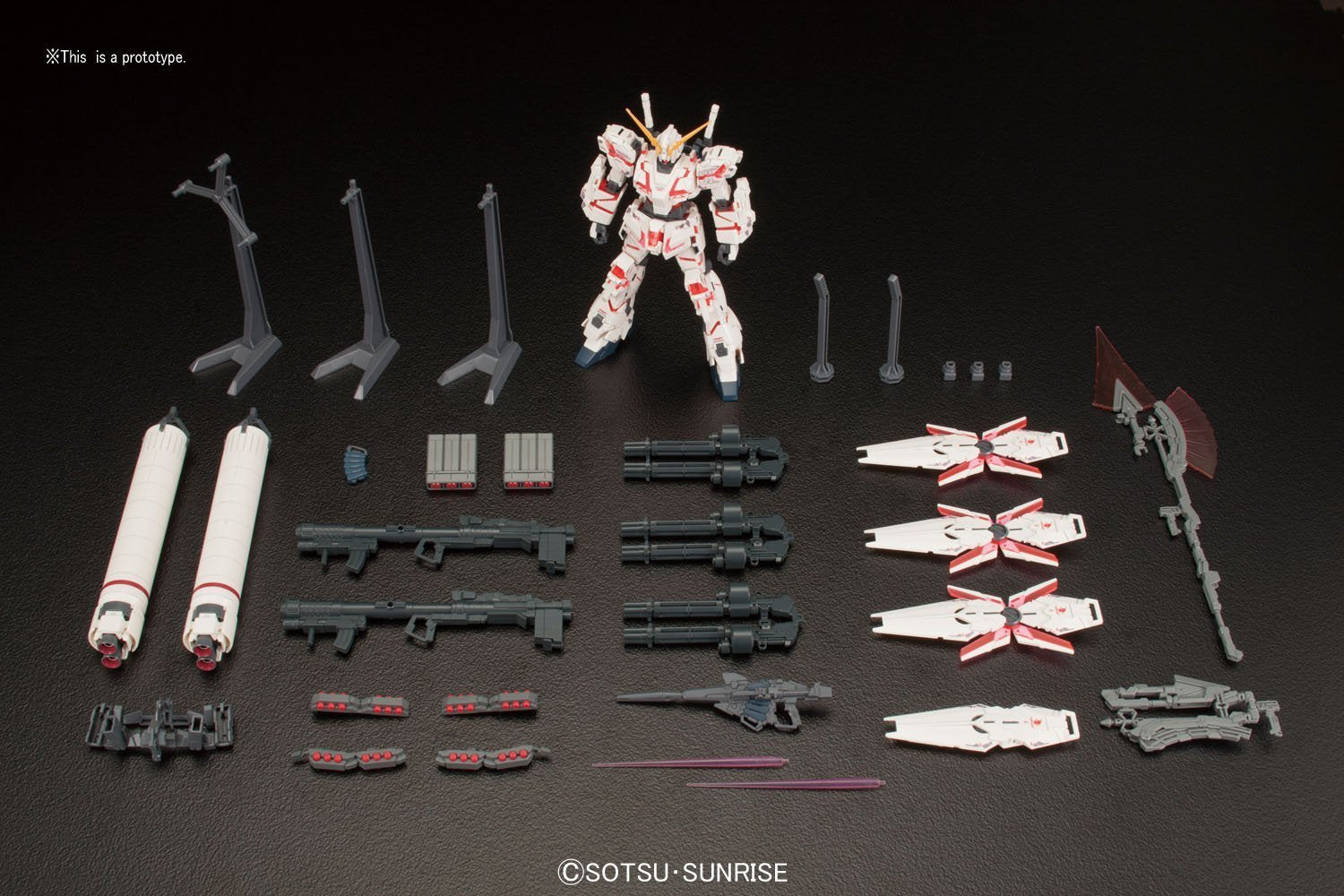 Full Armor Unicorn Gundam (Destroy Mode/Red Color Ver.)