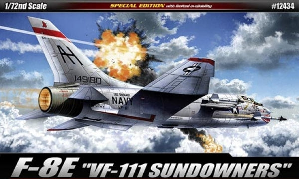 F-8E Crusader VF-111 Sundowners