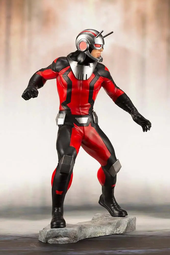 Astonishing Antman & Wasp ARTFX Statue