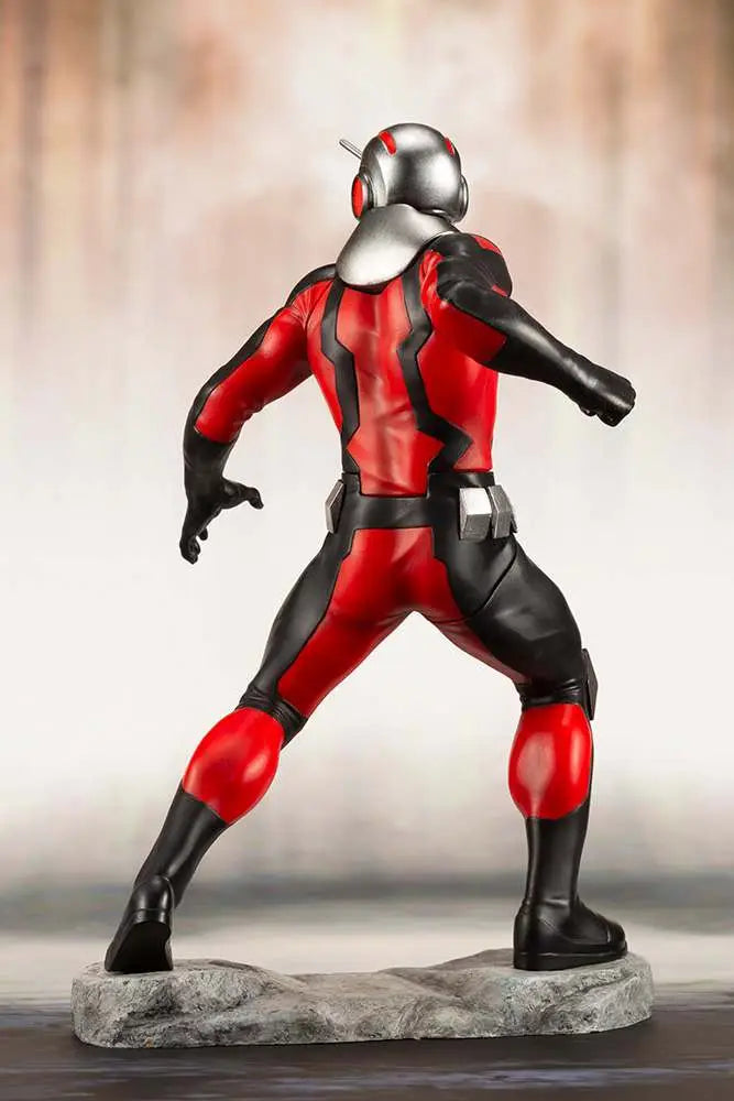 Astonishing Antman & Wasp ARTFX Statue