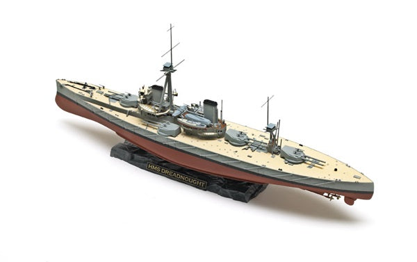 Battleship "Dreadnought"  Zvezda