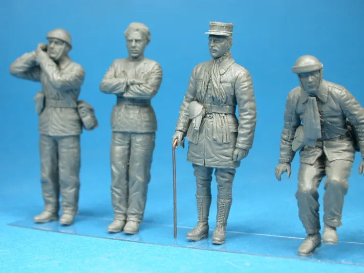 France Tank Crew Figure Set