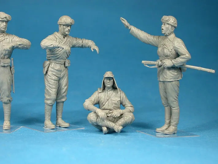 Japanese Tank Crew