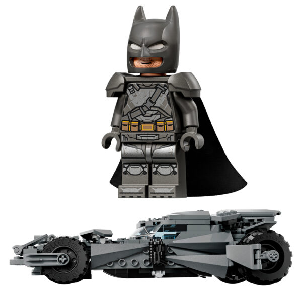 LEGO DC 76331 Batman V Superman Batmobile