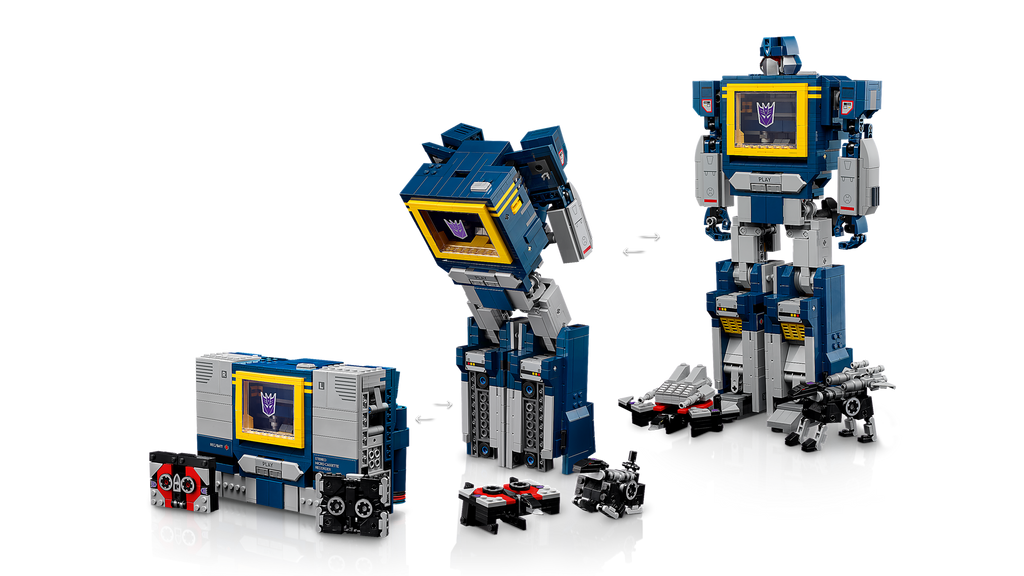 LEGO Icons 10358 Transformer Soundwave