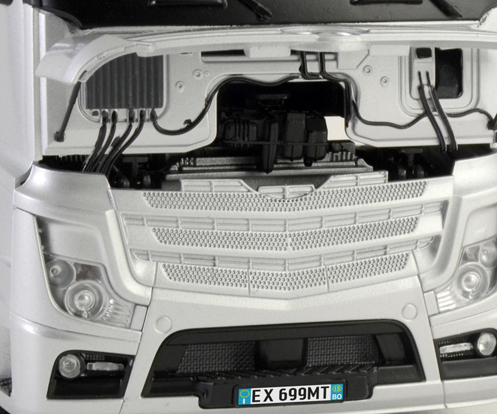 Mercedes Benz Actros MP4 GigaSpace