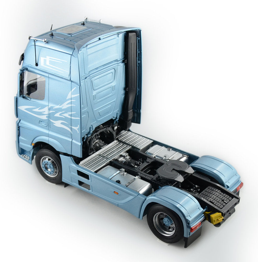 Mercedes Benz Actros MP4 GigaSpace