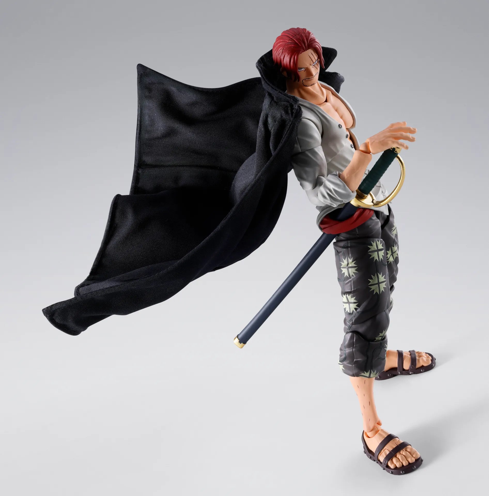 One Piece Shanks Marineford S.h.figuarts