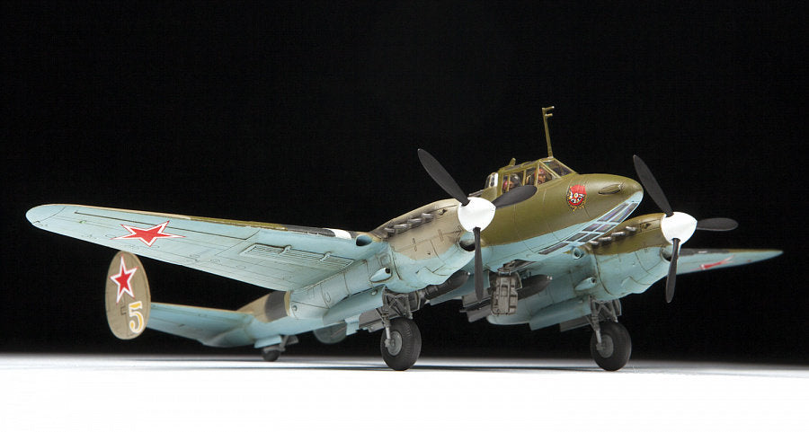 Petlyakov PE-2 Soviet Bomber