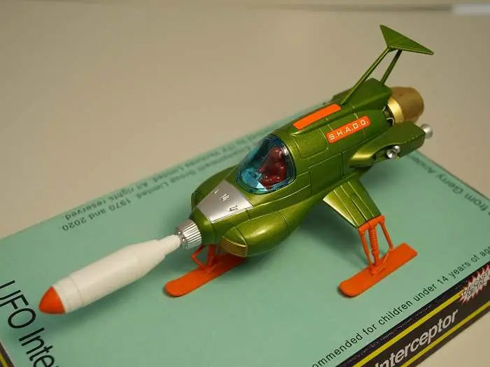 Retro UFO Interceptor die cast