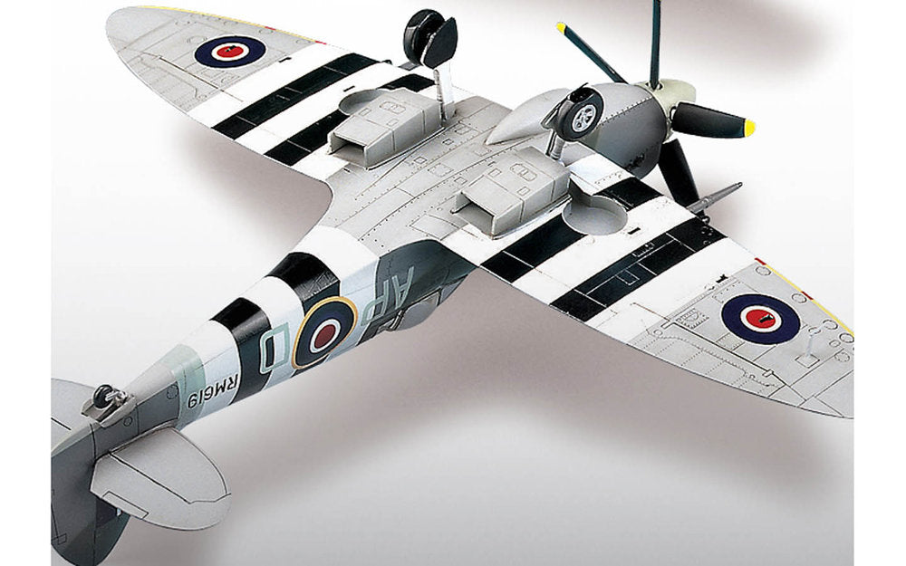 Submarine Spitfire MK XIV-C