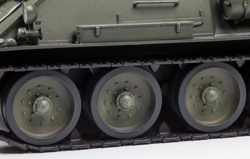 Soviet S.P.Gun SU-100 (new molds)