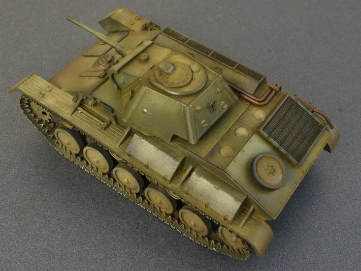 T-70 SOVIET LIGHT TANK