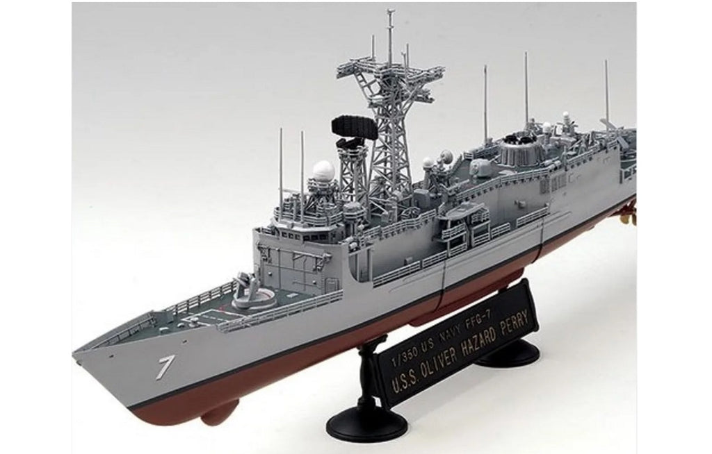 U.S. Navy Missile Frigate Oliver Hazard Perry FFG-7