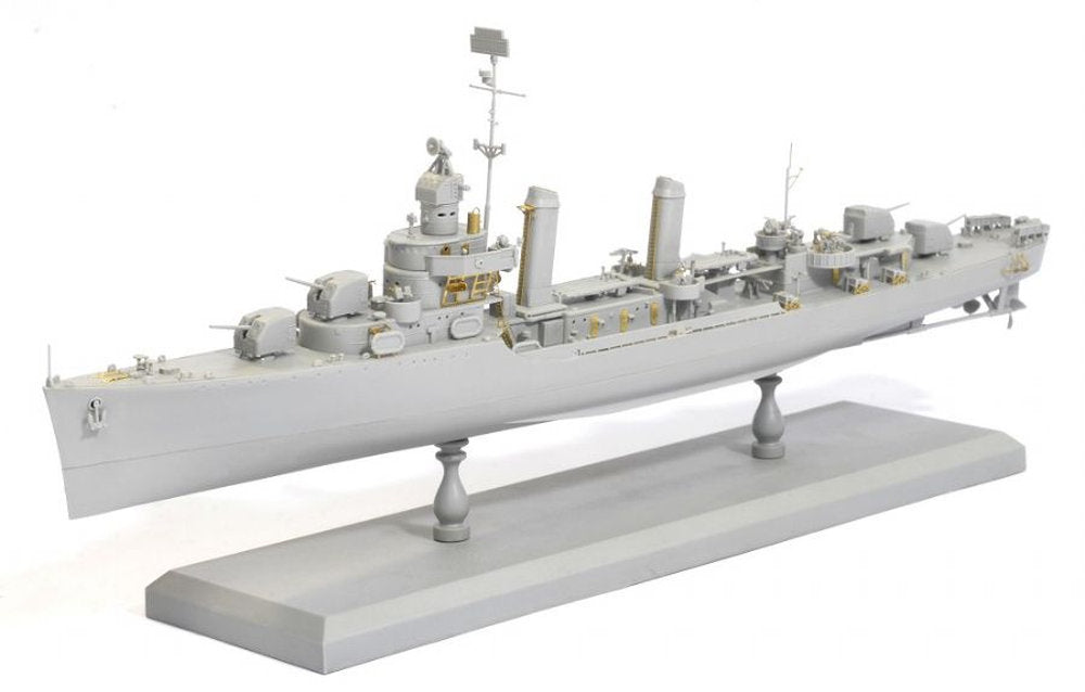 USS Benson class Destroyer Benson DD-421 1945