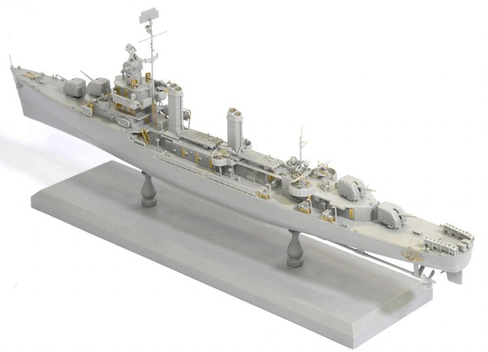 USS Benson class Destroyer Benson DD-421 1945