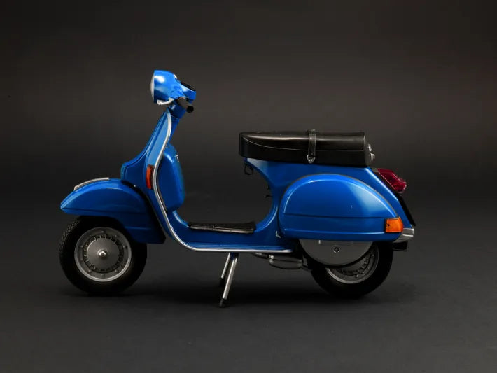 Vespa P200 E 1978 Silver by New Ray