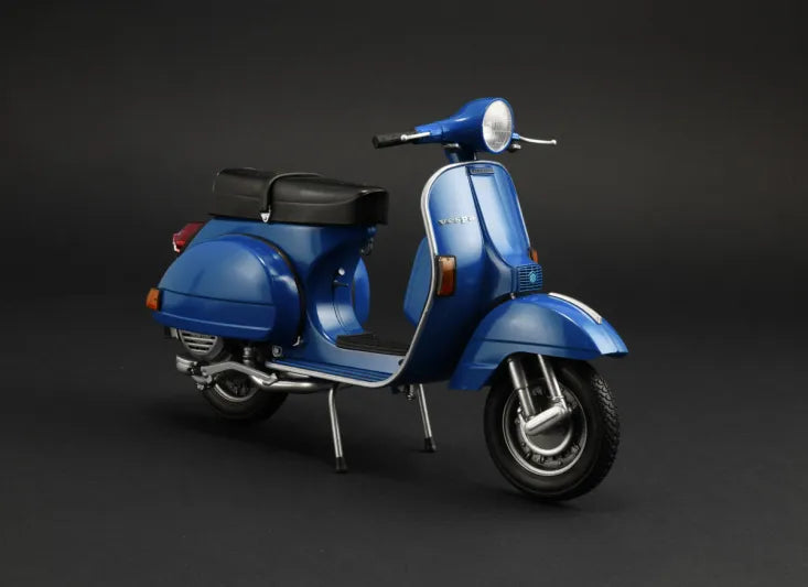 Vespa P200 E 1978 Silver by New Ray