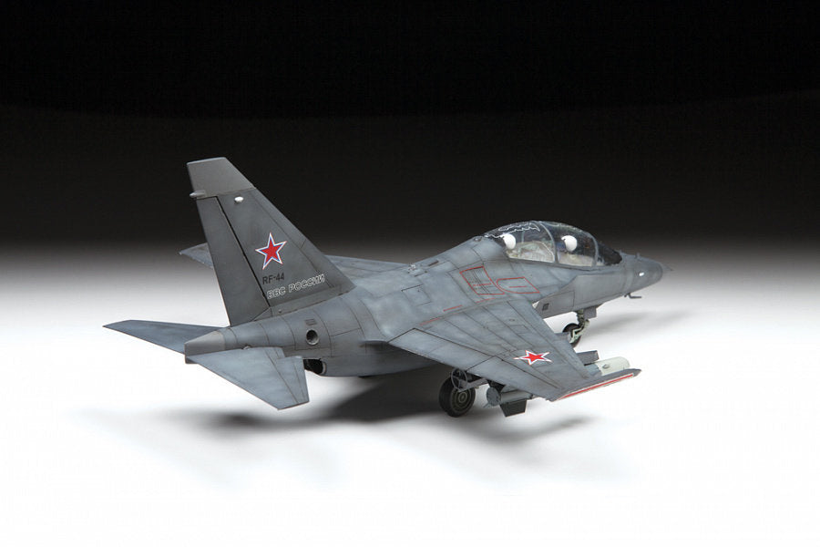 YAK-130 Russian Light Bomber