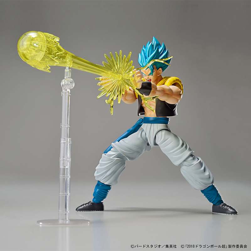 Figure Rise Super saiyan God Gogeta