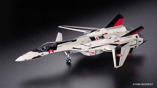YF-19 MACROSS PLUS