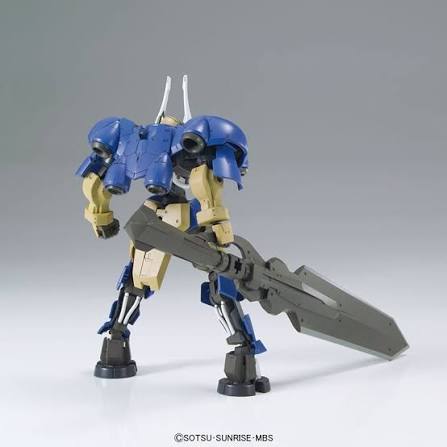 HG Helmwige Reincar Bandai