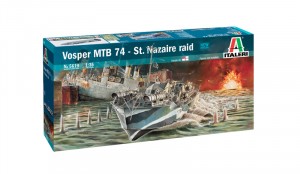 Vosper MTB 74 "St. Nazaire Raid" by Italeri